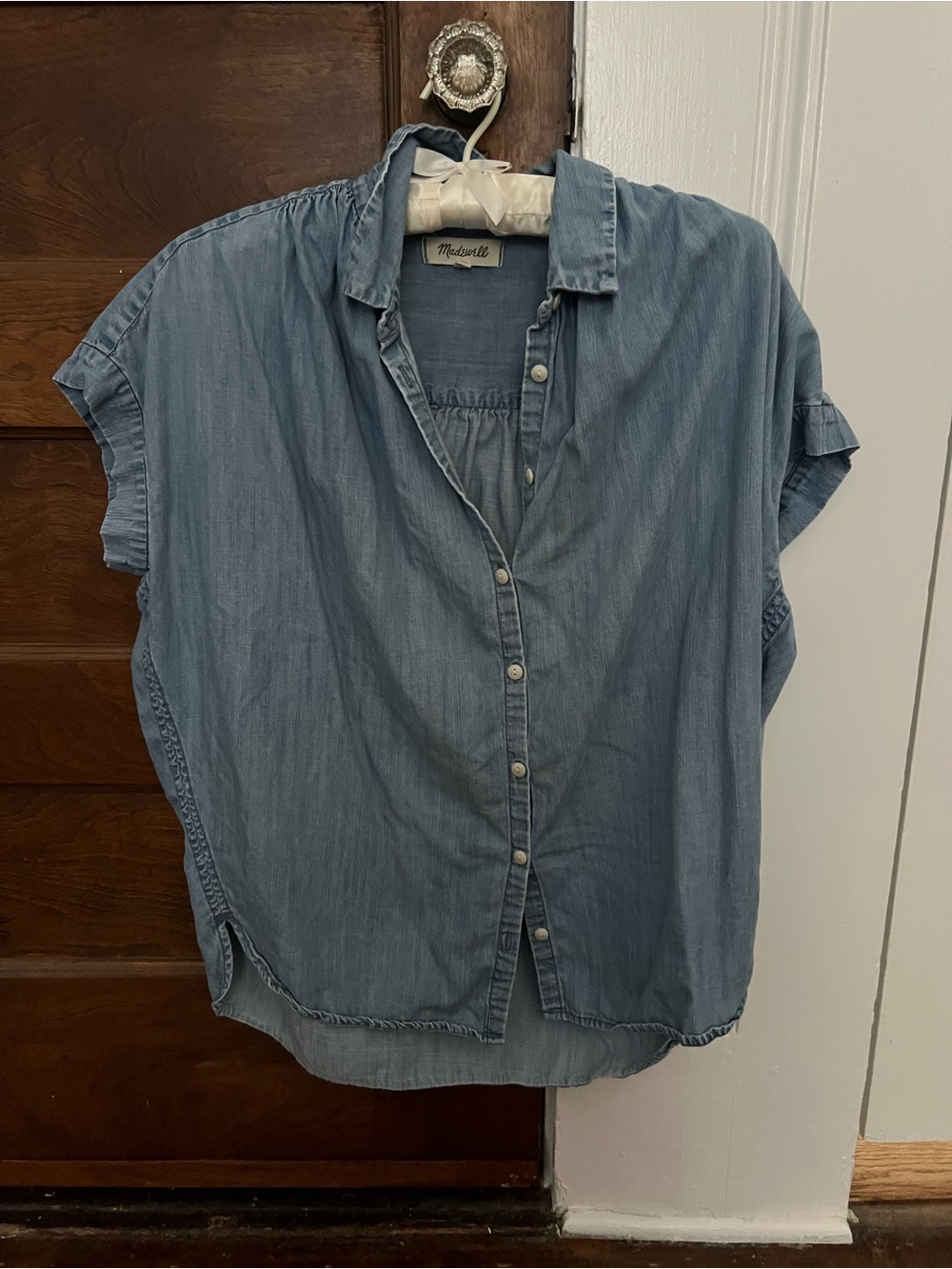 Madewell Light Blue Chambray Button-Front Cap Sleeve Shirt